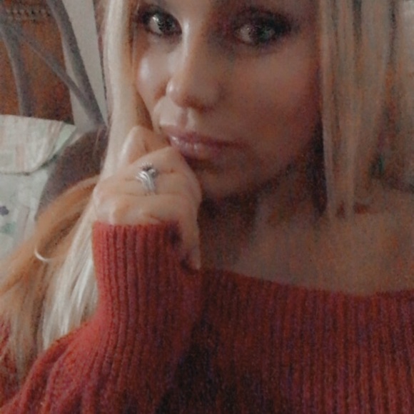 Meet your Posher, Mimi - Picture 8 of 13